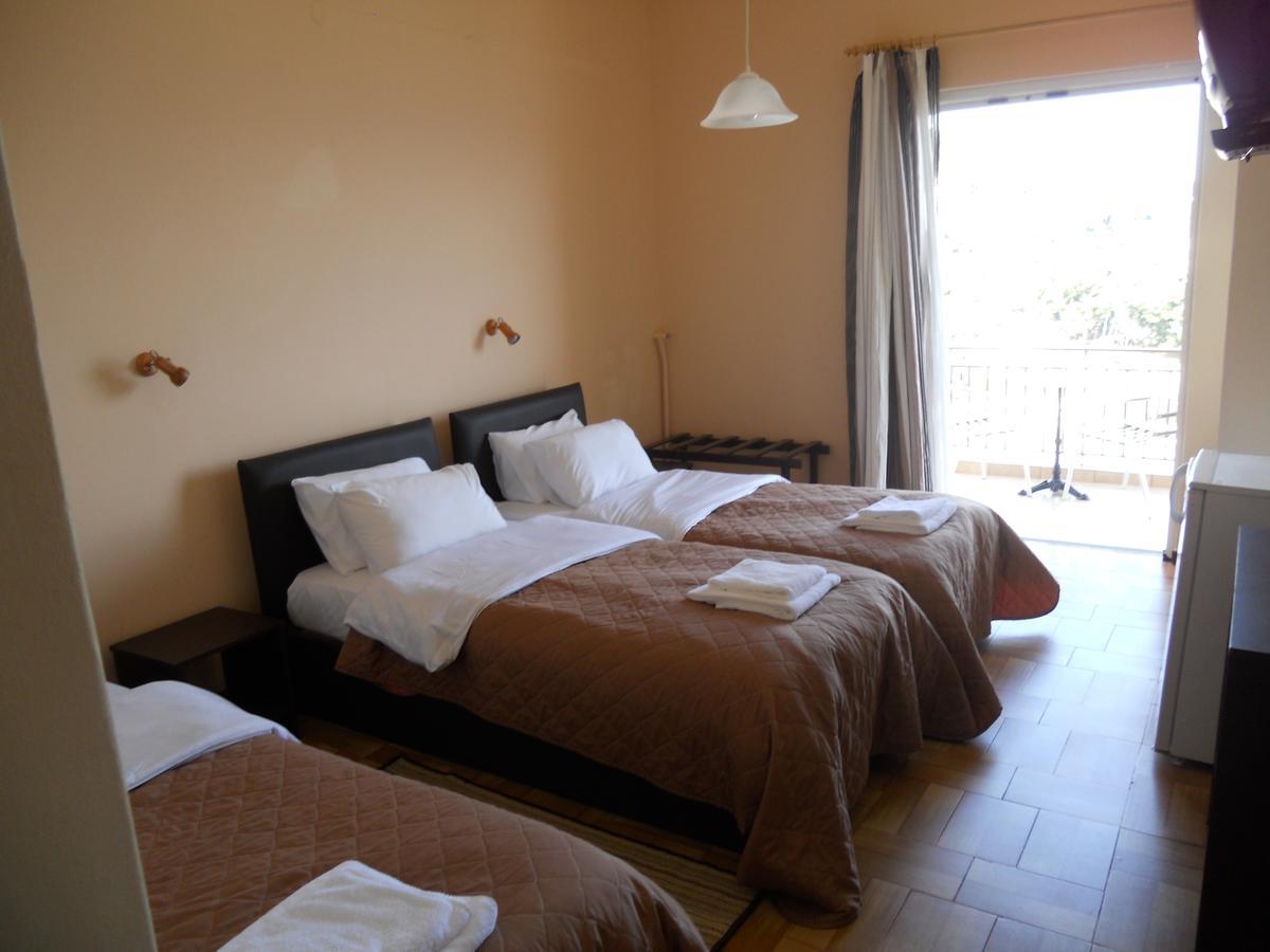 Mavrovoúnion Hotel Milton מראה חיצוני תמונה