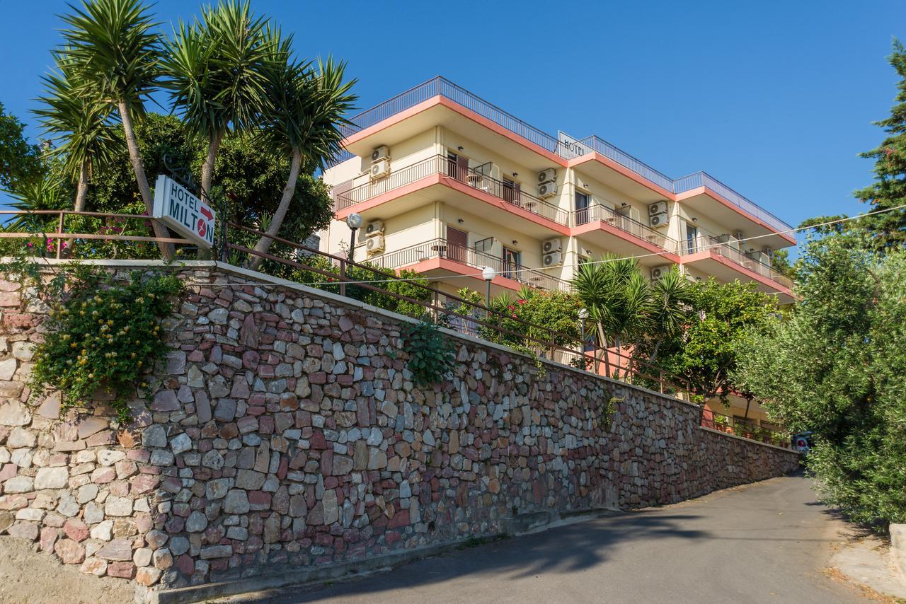 Mavrovoúnion Hotel Milton מראה חיצוני תמונה