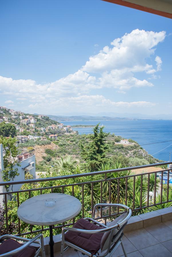 Mavrovoúnion Hotel Milton מראה חיצוני תמונה